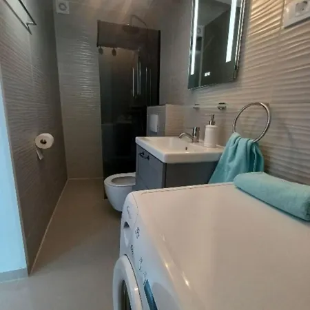 Hoehlenmensch 2 By Interhome Apartment *