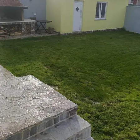 Hoehlenmensch 2 By Interhome Apartment