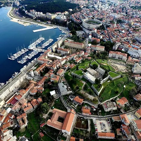 Apartment Hoehlenmensch 2 By Interhome