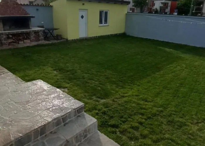 Hoehlenmensch 2 By Interhome Apartman *