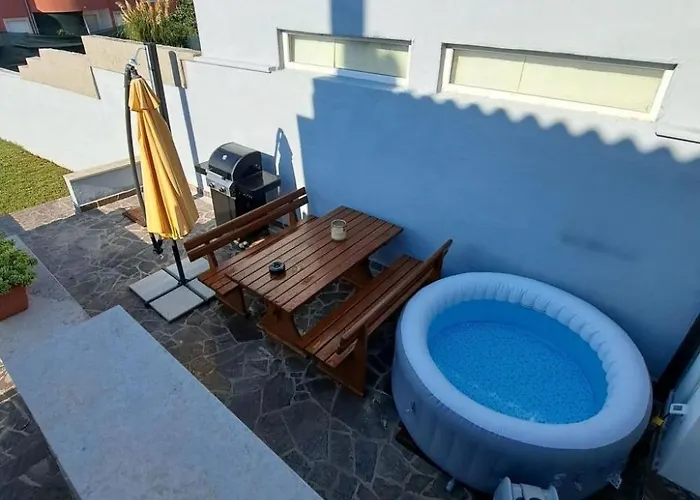 Hoehlenmensch 2 By Interhome Apartman *